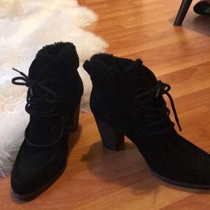 Black ugg booties